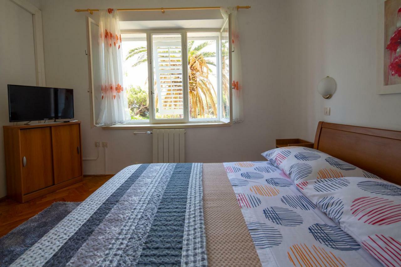 Vila Niko Apartment Makarska Bagian luar foto