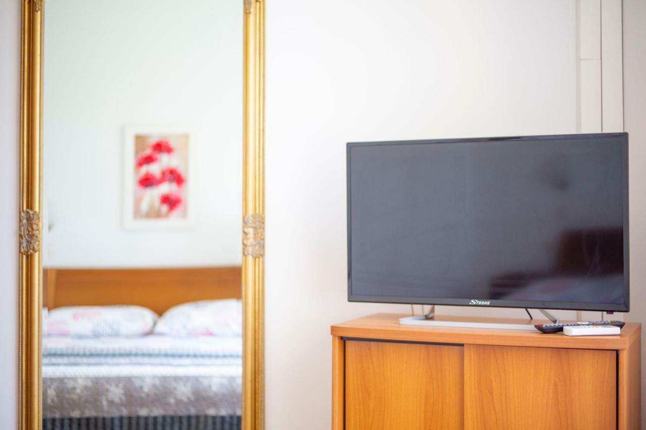 Vila Niko Apartment Makarska Bagian luar foto