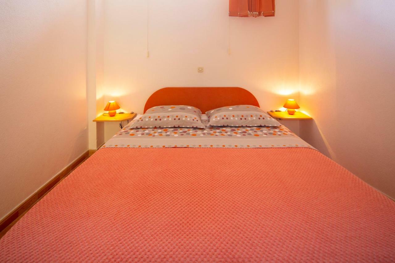 Vila Niko Apartment Makarska Bagian luar foto